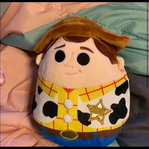 Woody squishmallow ( Disney )